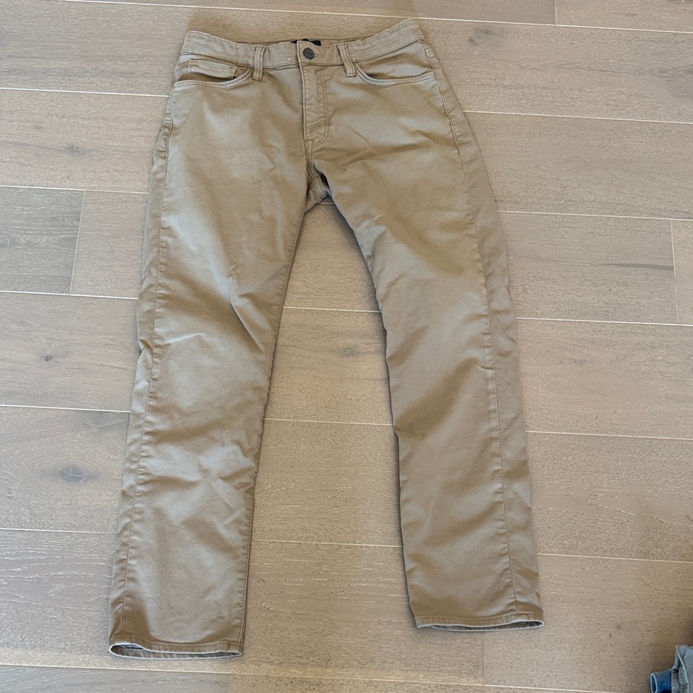 34 Heritage Men’s Courage Straight Leg Pant